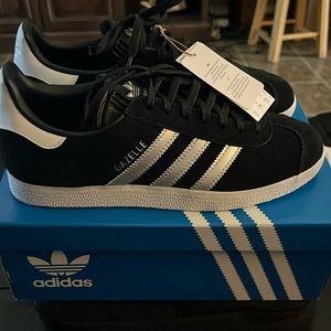Adidas Gazelle sz 7.5